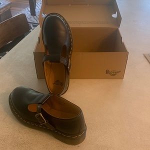 Brand new,never been worn.Dr Marten Mary Jane shoes. Smooth black 100% leather.